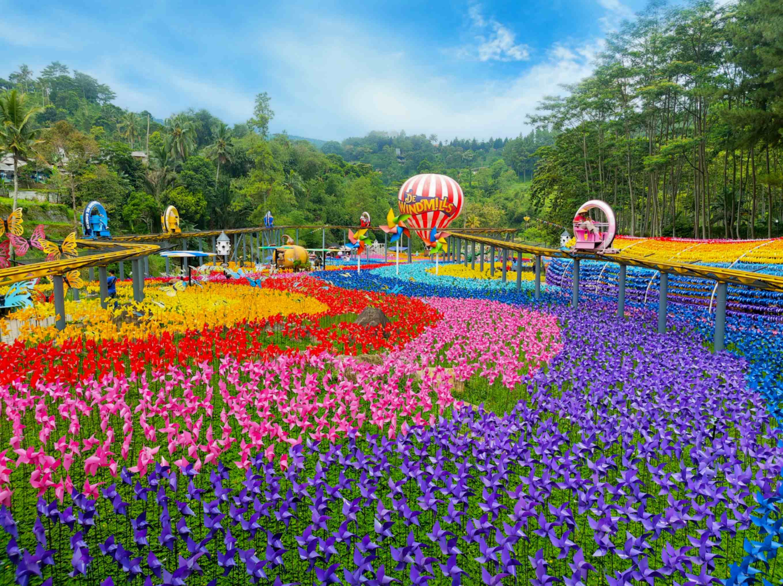 3 Rekomendasi Tempat Wisata Di Puncak Terfavorit Buat Liburan 2024